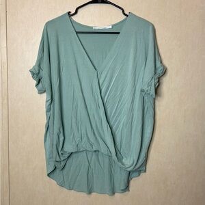 Double Zero Sage Green Women's Blouse Sz Small